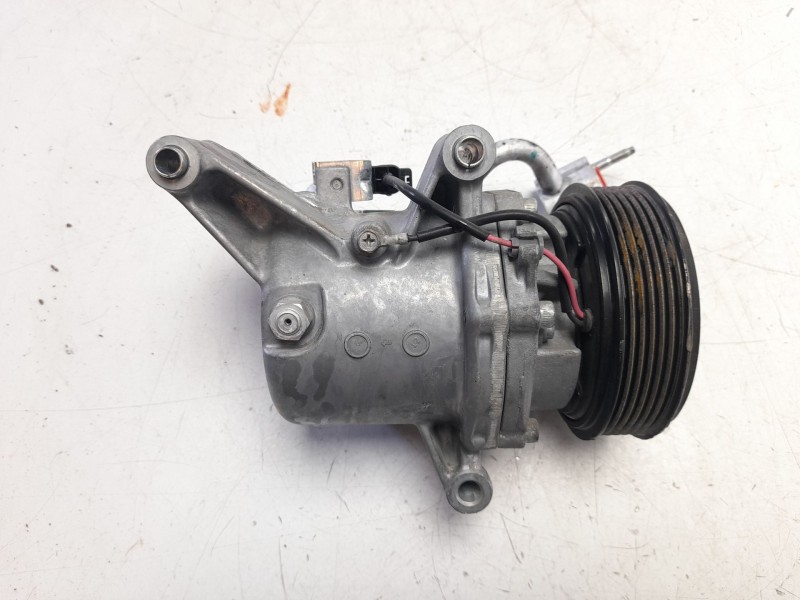 Recambio de compresor aire acondicionado para mazda mx-5 (04.2015>) 1.5 16v cat referencia OEM IAM N24361450  