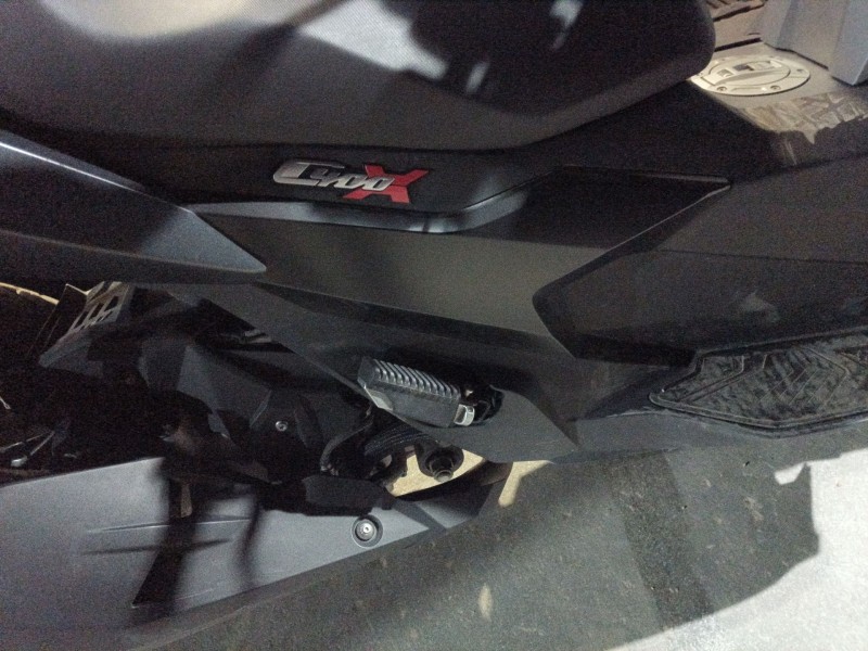 Recambio de moldura para bmw c c 400 x referencia OEM IAM   