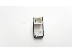 Recambio de mando elevalunas trasero izquierdo para peugeot 308 1.2 12v e-thp referencia OEM IAM 96762292ZD IAF24007HQ EWSPE043 2