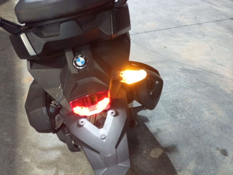 Recambio de piloto trasero derecho para bmw c c 400 x referencia OEM IAM   