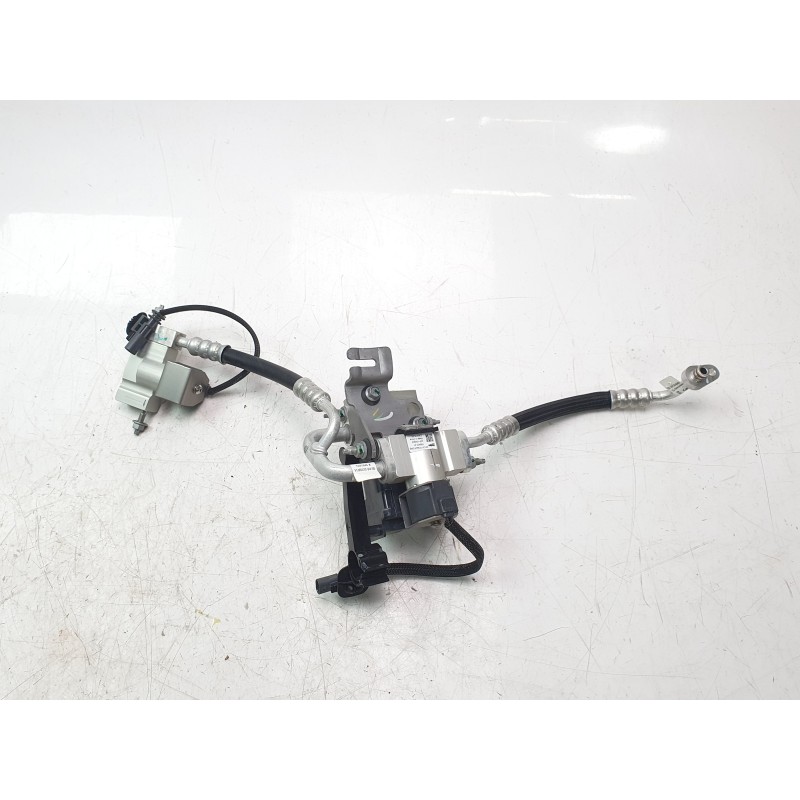 Recambio de tubos aire acondicionado para citroën c4 berlina e-feel pack referencia OEM IAM T706841 T588455A1 , T691046B 