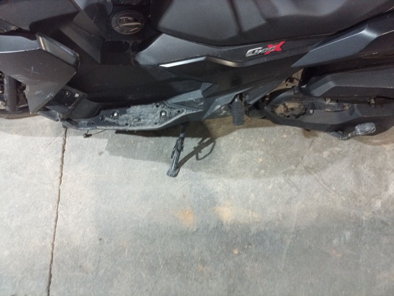 Recambio de caballete lateral para bmw c c 400 x referencia OEM IAM   