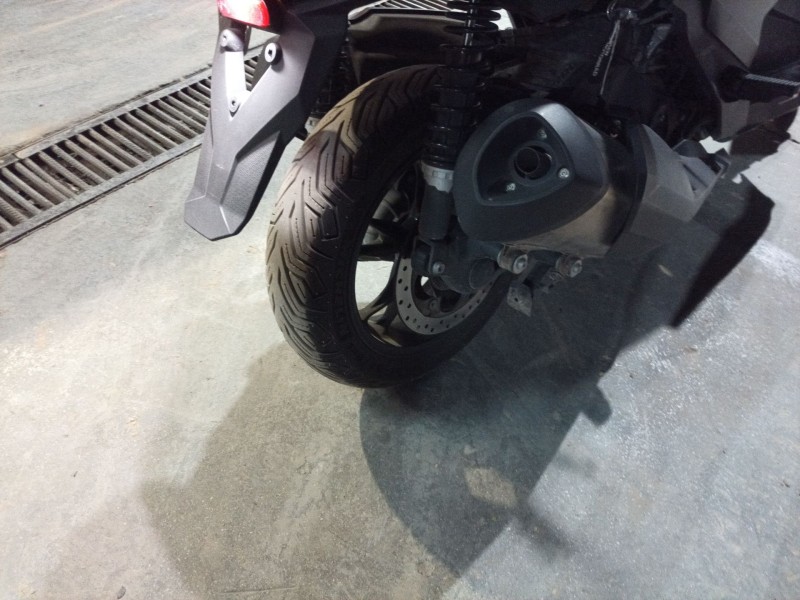 Recambio de llanta trasera para bmw c c 400 x referencia OEM IAM   