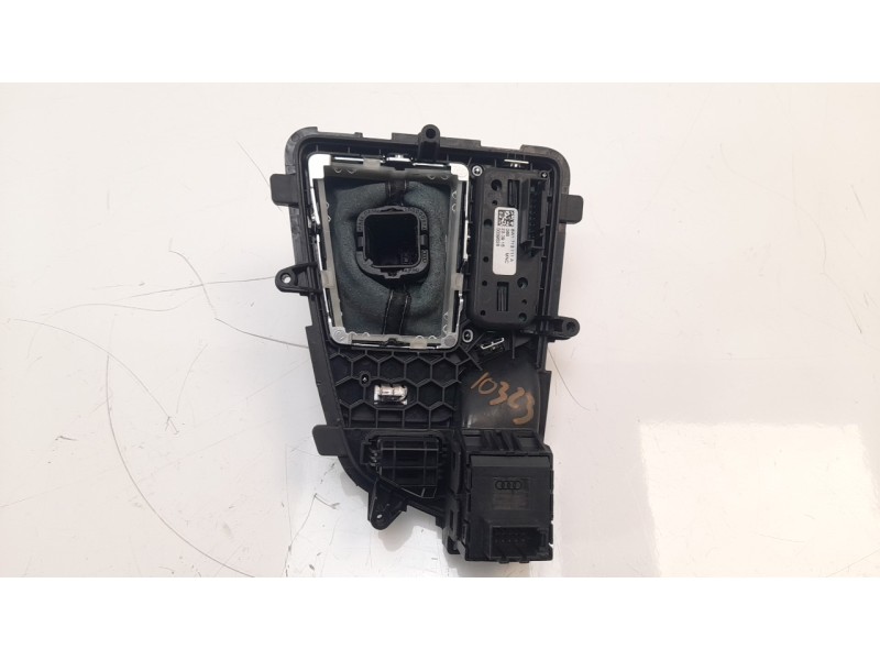 Recambio de pomo palanca cambio para audi a4 avant (8w5) 3.0 v6 24v tdi referencia OEM IAM 8W171311A  