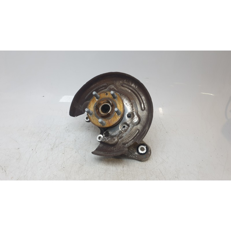 Recambio de mangueta trasera izquierda para land rover range rover evoque (l538) 2.2 d 4x4 referencia OEM IAM LR068884  