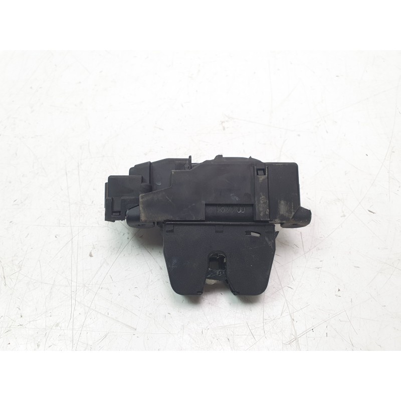 Recambio de cerradura maletero / porton para citroën c4 berlina e-feel pack referencia OEM IAM 9816195380  