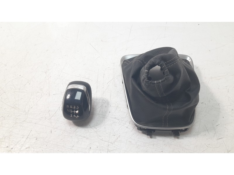 Recambio de pomo palanca cambio para opel corsa f (p2jo) 1.2 (68) referencia OEM IAM 98298160YX  98298161ZD  