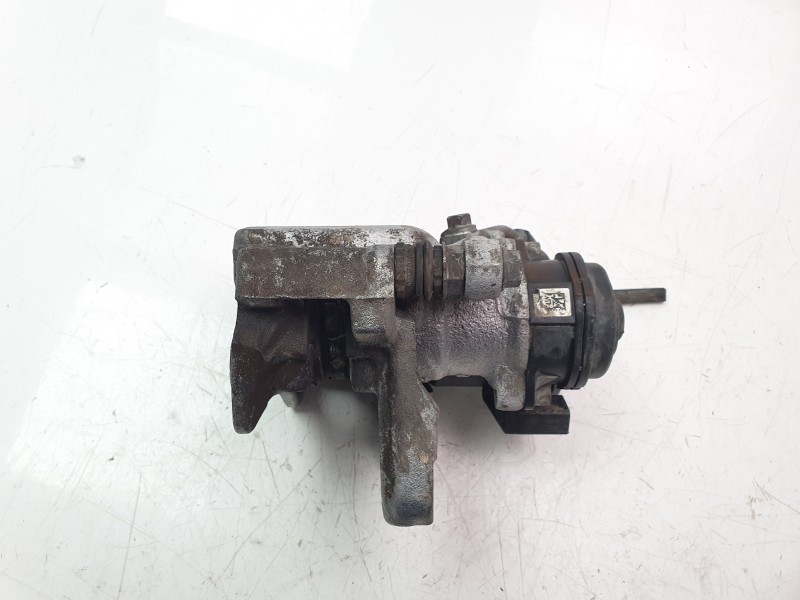 Recambio de pinza de freno trasera derecha para seat alhambra (711) reference travel referencia OEM IAM 32355462F  