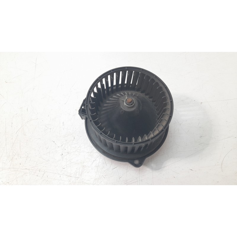 Recambio de ventilador calefaccion para mazda mx-5 (04.2015>) 1.5 16v cat referencia OEM IAM T951715A  