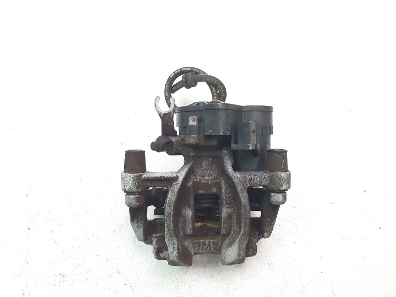 Recambio de pinza de freno trasera izquierda para bmw serie x1 (f48) sdrive18d referencia OEM IAM 679895707  