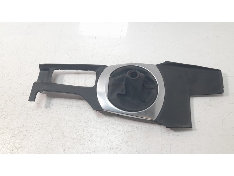 Recambio de moldura para mazda mx-5 (04.2015>) 1.5 16v cat referencia OEM IAM N24364361  N24364341  