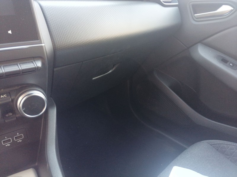 Recambio de guantera para renault clio v (b7_) 1.0 lpg (b7mt) referencia OEM IAM   