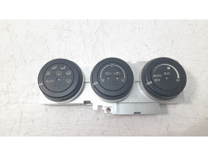 Recambio de mando climatizador para nissan 350 z (z33) 3.5 v6 cat referencia OEM IAM 27500CD110  96935CF110  