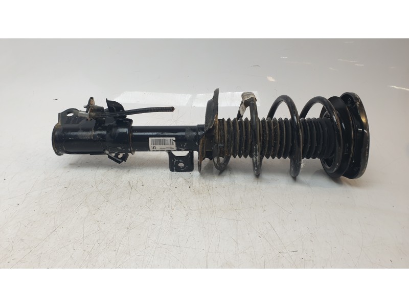 Recambio de amortiguador delantero derecho para ford focus iv (hn) 1.0 ecoboost mhev referencia OEM IAM JX6118045XEG  