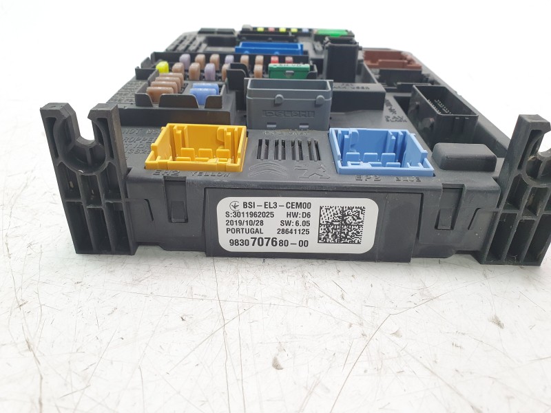Recambio de radiador caja cambios para peugeot rifter 1.5 bluehdi 100 referencia OEM IAM 9830707680  
