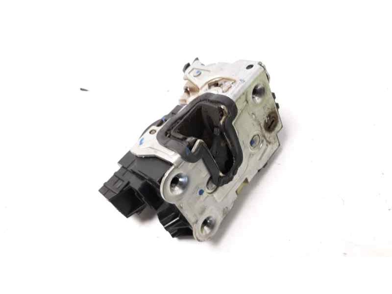 Recambio de cerradura puerta delantera derecha para dacia dokker express ambiance referencia OEM IAM   