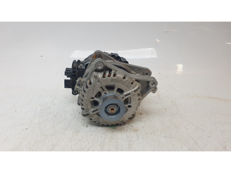 Recambio de alternador para ford focus iv (hn) 1.0 ecoboost mhev referencia OEM IAM 2630362  
