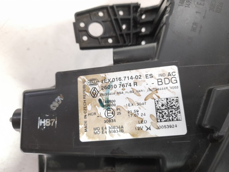 Recambio de faro derecho para renault captur ii (hf_) tce 90 (hfm6) referencia OEM IAM 260107674R 1EX01671402 
