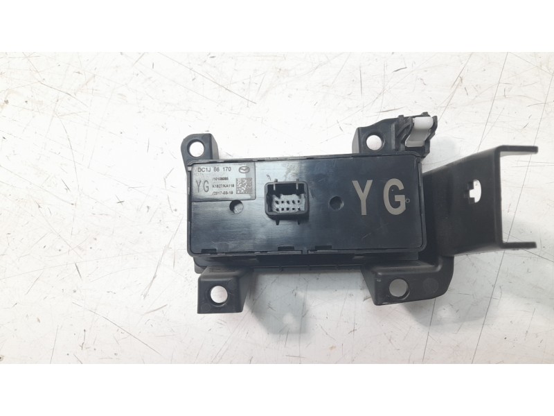 Recambio de mando multifuncion para mazda mx-5 (04.2015>) 1.5 16v cat referencia OEM IAM DC1J66170  