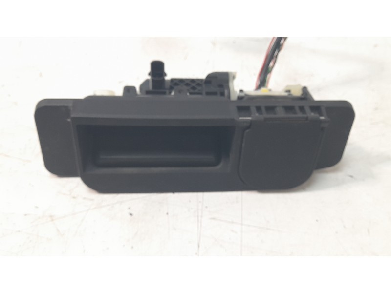 Recambio de maneta exterior maletero / porton para mercedes-benz clase cla (w117) cla 200 cdi (117.308) referencia OEM IAM 22275