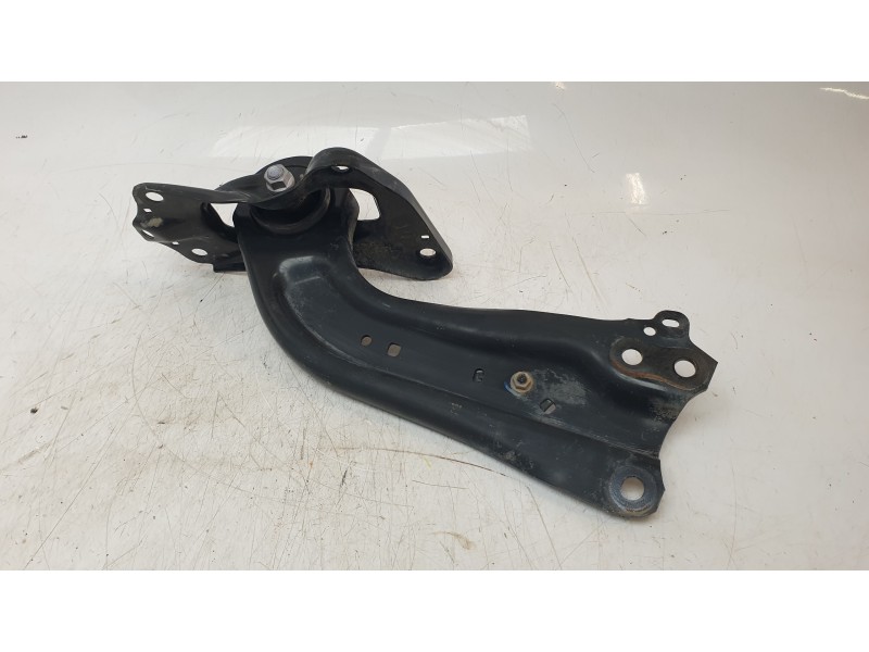 Recambio de brazo suspension inferior trasero izquierdo para toyota c-hr hybrid active referencia OEM IAM   