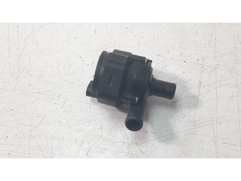 Recambio de bomba agua para mercedes-benz clase cla (w117) cla 200 cdi (117.308) referencia OEM IAM A2118350028  