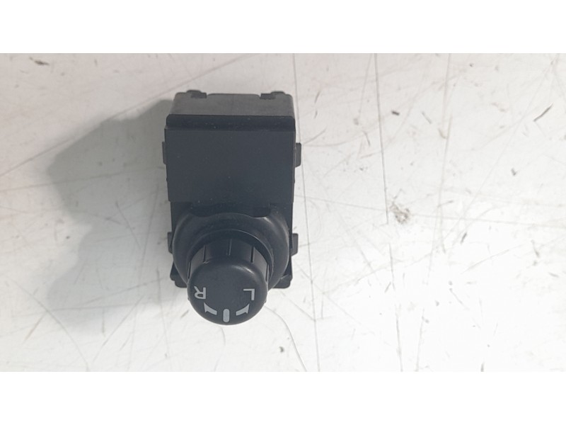 Recambio de mando retrovisor para nissan 350 z (z33) 3.5 v6 cat referencia OEM IAM 25570CD005  