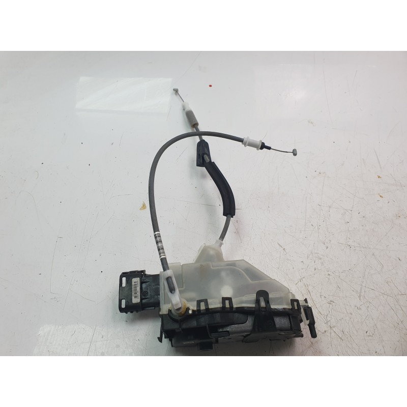 Recambio de cerradura puerta trasera izquierda para peugeot 208 ii (ub_, up_, uw_, uj_) 1.2 puretech 100 referencia OEM IAM 4441
