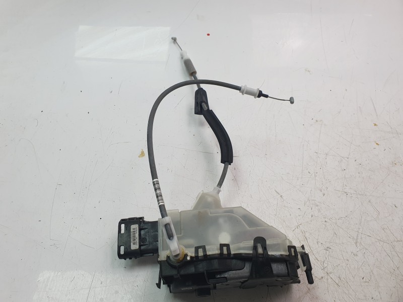 Recambio de cerradura puerta trasera izquierda para peugeot 208 ii (ub_, up_, uw_, uj_) 1.2 puretech 100 referencia OEM IAM 4441