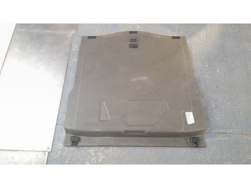 Recambio de bandeja trasera para mercedes-benz clase cla (w117) cla 200 cdi (117.308) referencia OEM IAM A1176802101  