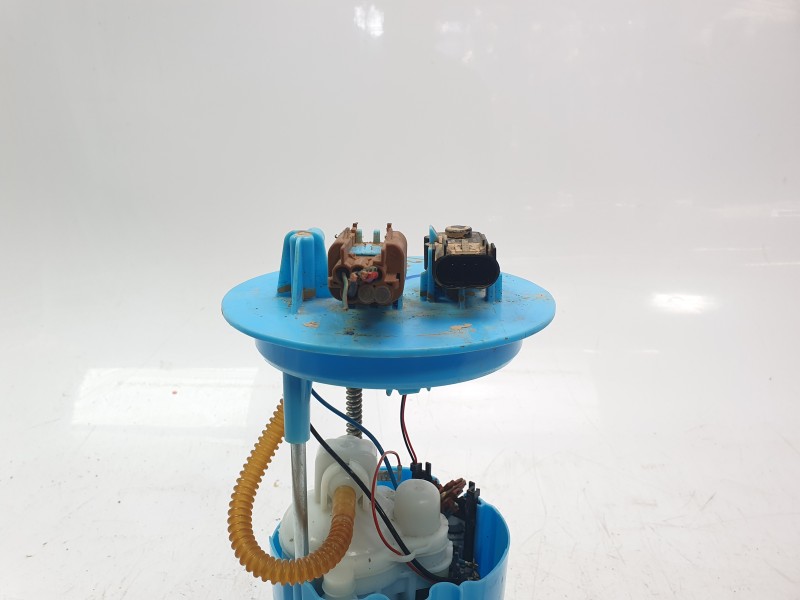 Recambio de bomba combustible para mg zs luxury referencia OEM IAM 10232353  