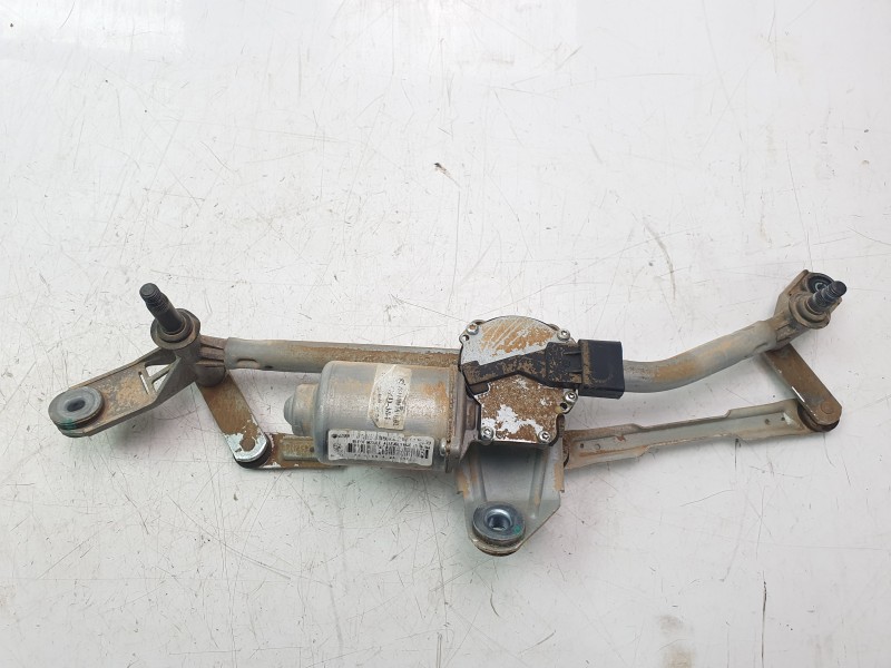 Recambio de motor limpia delantero para mg zs luxury referencia OEM IAM 10234228  