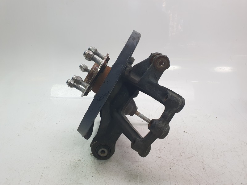 Recambio de mangueta trasera derecha para mazda cx-5 luxury 2wd referencia OEM IAM KD312611XE  