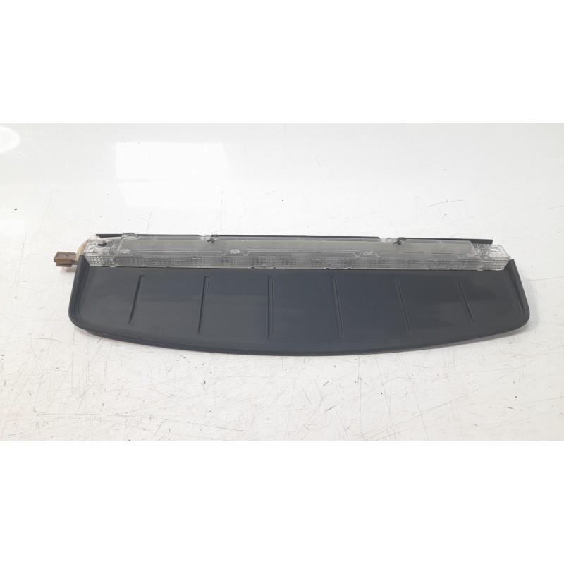 Recambio de luz central de freno para nissan 350 z (z33) 3.5 v6 cat referencia OEM IAM 28663712  