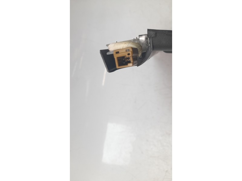 Recambio de luz central de freno para nissan 350 z (z33) 3.5 v6 cat referencia OEM IAM 28663712  