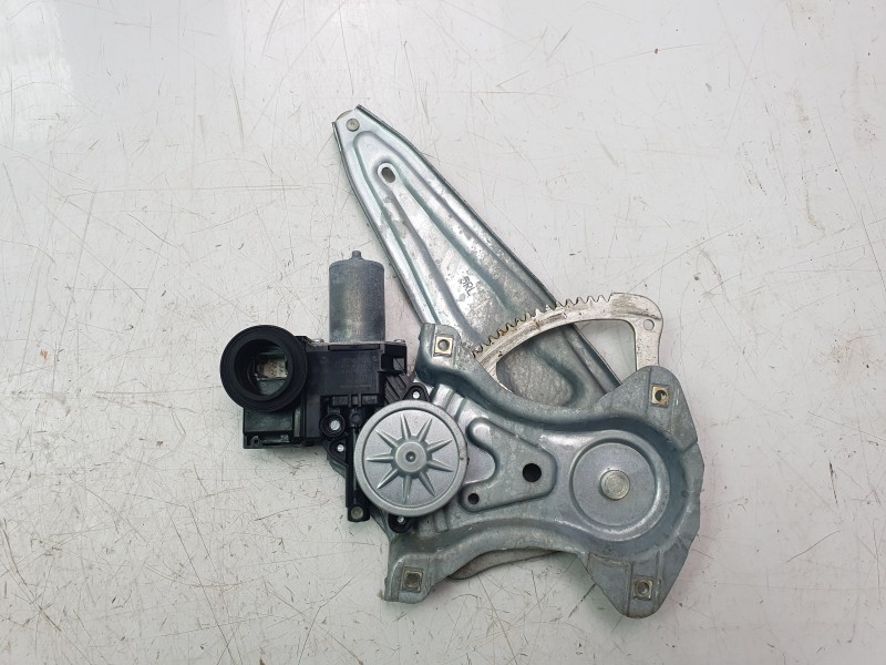 Recambio de elevalunas trasero izquierdo para toyota c-hr (_x1_) 1.8 hybrid (zyx10_, zyx11_) referencia OEM IAM 69840F4010  