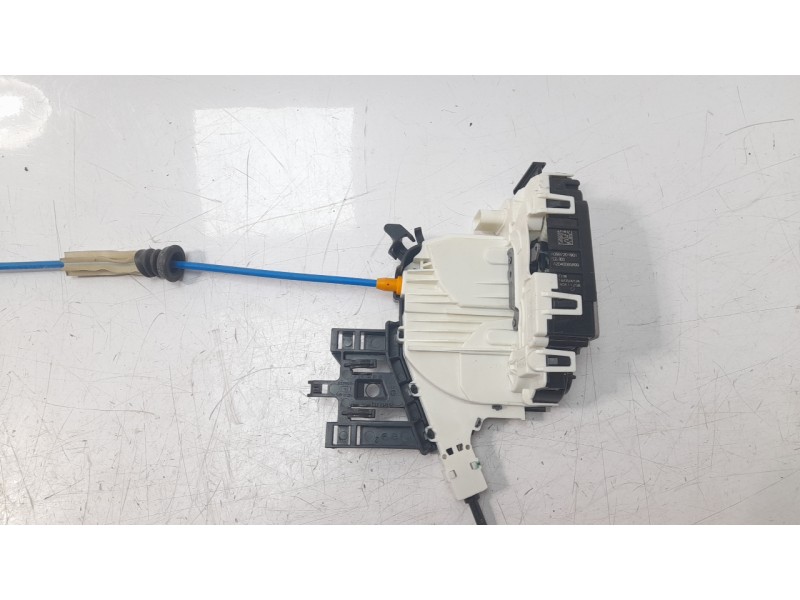 Recambio de cerradura puerta delantera izquierda para mercedes-benz clase cla (w117) cla 200 cdi (117.308) referencia OEM IAM A2