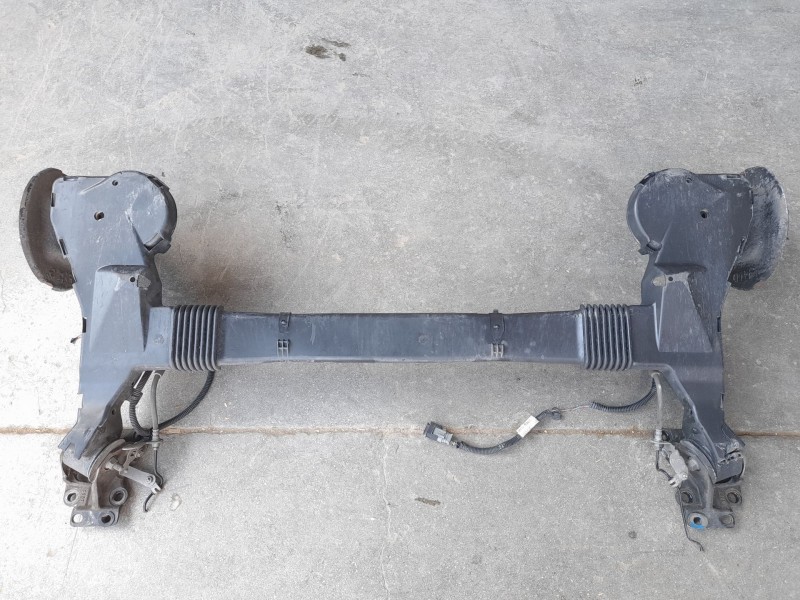 Recambio de puente trasero para opel combo e tour / life (k9) 1.5 referencia OEM IAM 9822650080  