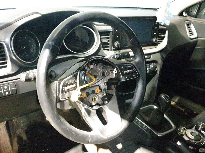 Recambio de volante para kia xceed (cd) 1.0 t-gdi referencia OEM IAM 56100J7840CEP  