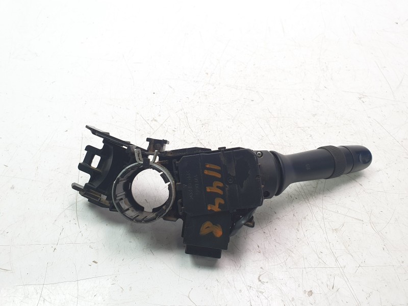 Recambio de mando luces para toyota hilux (kun) 3.0 turbodiesel referencia OEM IAM 17F066  