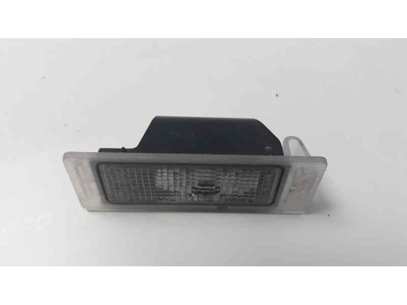 Recambio de piloto matricula para opel mokka x innovation start/stop referencia OEM IAM 13502178333  