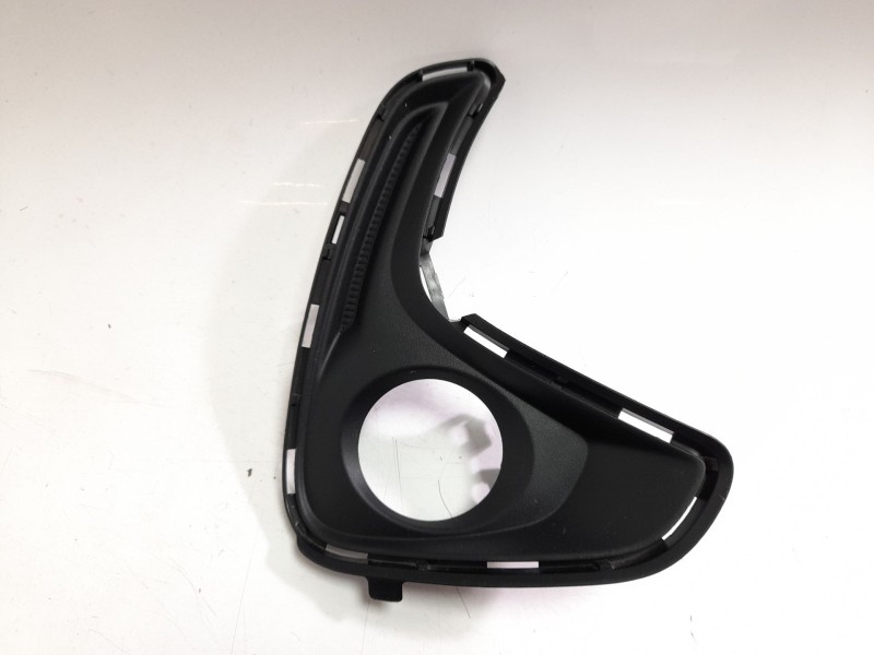 Recambio de rejilla paragolpes izquierda para toyota yaris (_p21_, _pa1_, _ph1_) 1.5 (mxpa11) referencia OEM IAM 521130D250  378