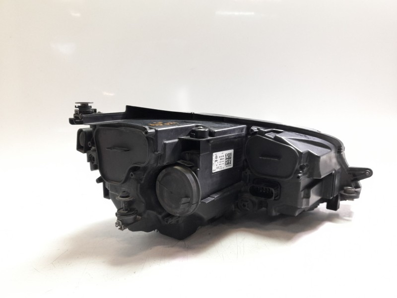 Recambio de faro izquierdo para volkswagen golf vii lim. gte referencia OEM IAM 5GE941035  