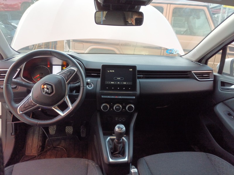 renault clio v (b7_) del año 2020