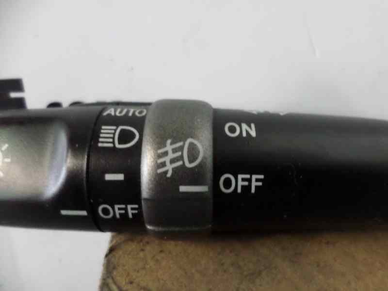 Recambio de mando intermitentes para lexus is200 (gxe10) 2.0 referencia OEM IAM 17089A  