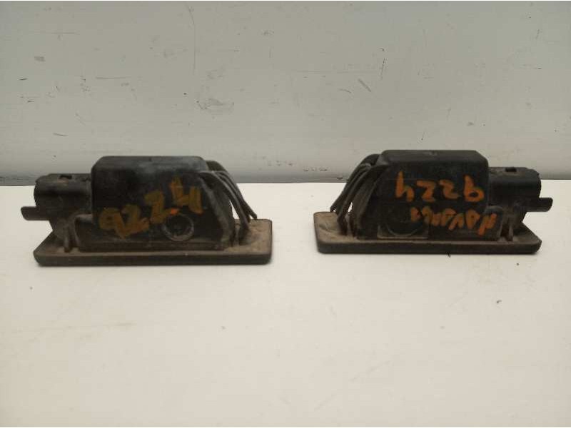 Recambio de piloto matricula para nissan pathfinder (r51) 2.5 dci diesel cat referencia OEM IAM 9635678580  