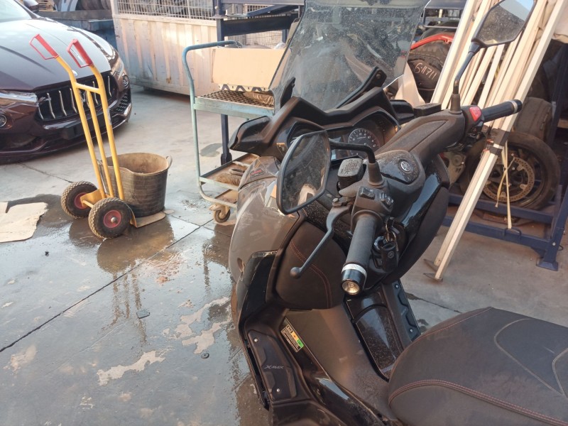 Recambio de retrovisor izquierdo para yamaha x-max 125 referencia OEM IAM   