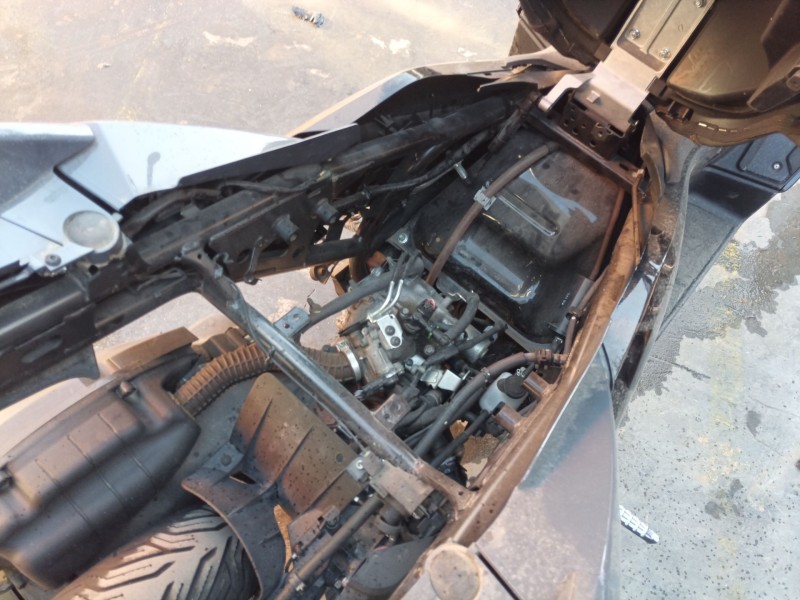 Recambio de abs para yamaha x-max 125 referencia OEM IAM   