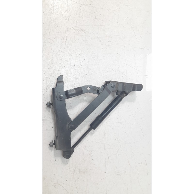 Recambio de bisagra izquierda tapa maleta para mazda mx-5 (04.2015>) 1.5 16v cat referencia OEM IAM N24352720A  