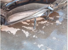 Recambio de caballete lateral para yamaha x-max 125 referencia OEM IAM   